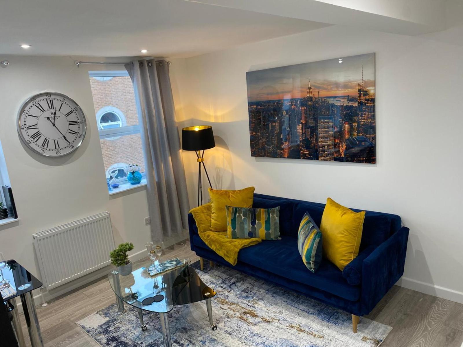Stylish Apartment In Watford ワトフォード エクステリア 写真